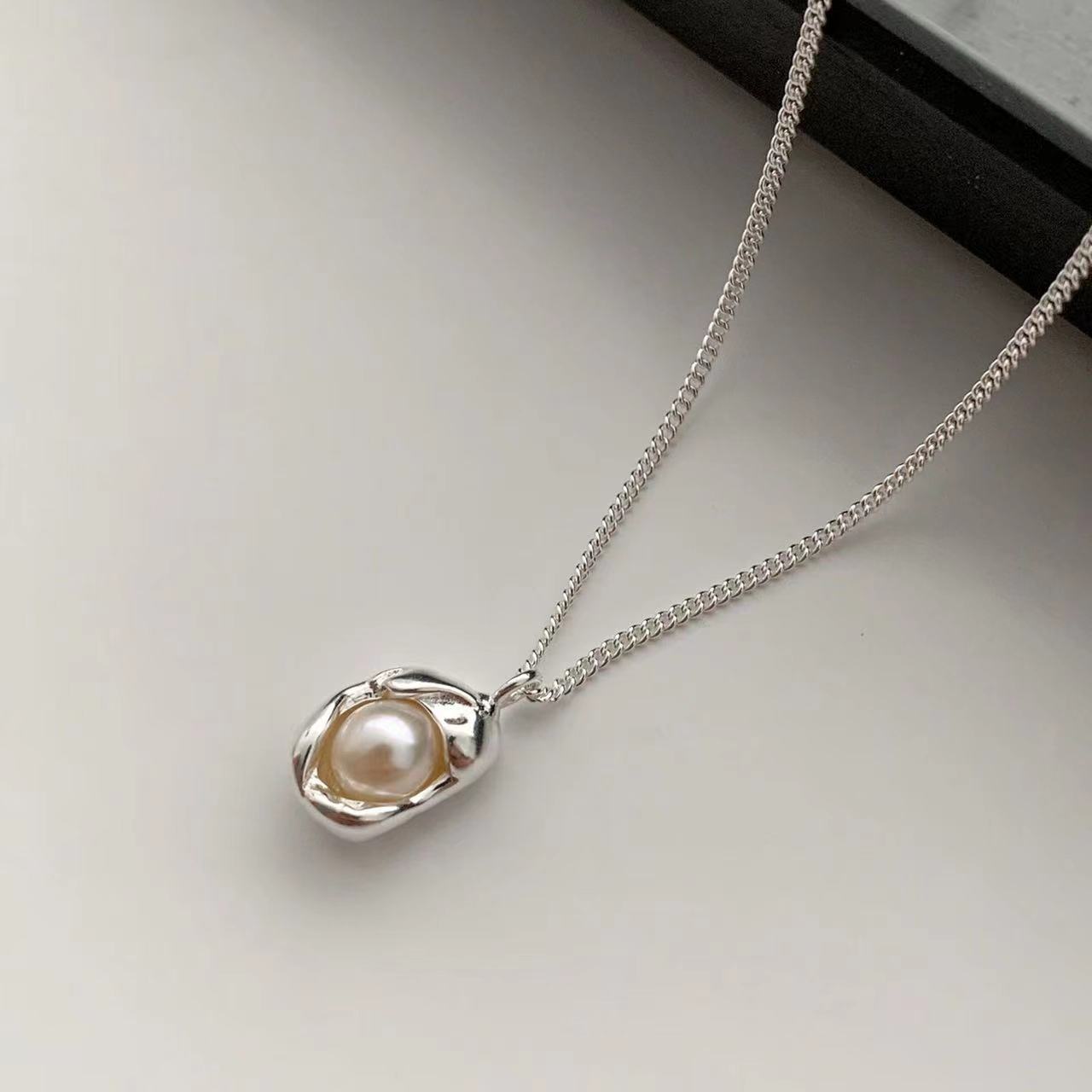 Fashion Geometry Pattern Oval Pearl Necklace For Women