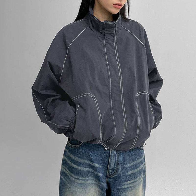 Loose fitting high collar outdoor sports jacket