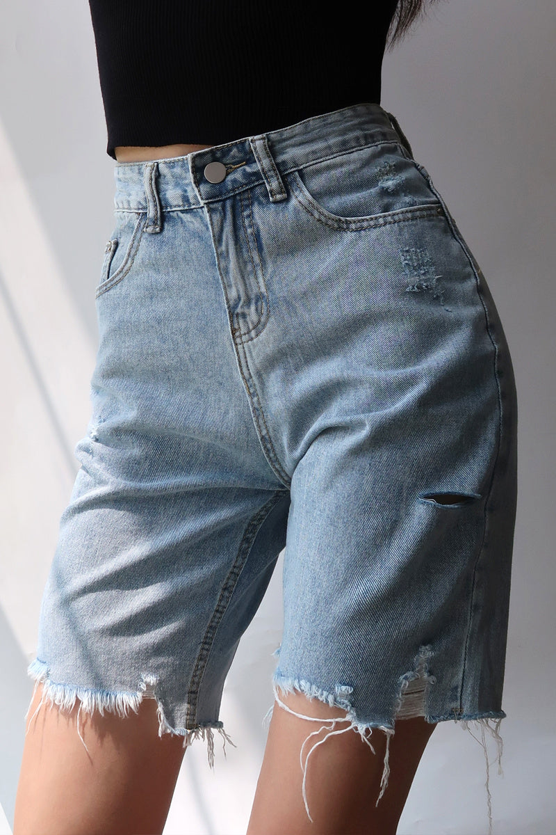 High-waisted slim-cut five-point jeans