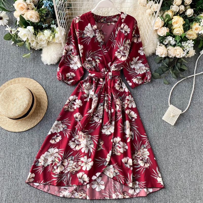 V-neck puff sleeve waist dress