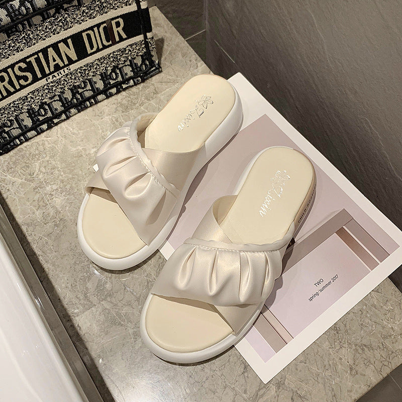 Fashionable And Simple Platform Slippers