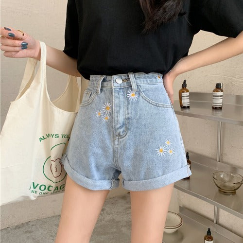 Daisy baggy denim wide-leg shorts