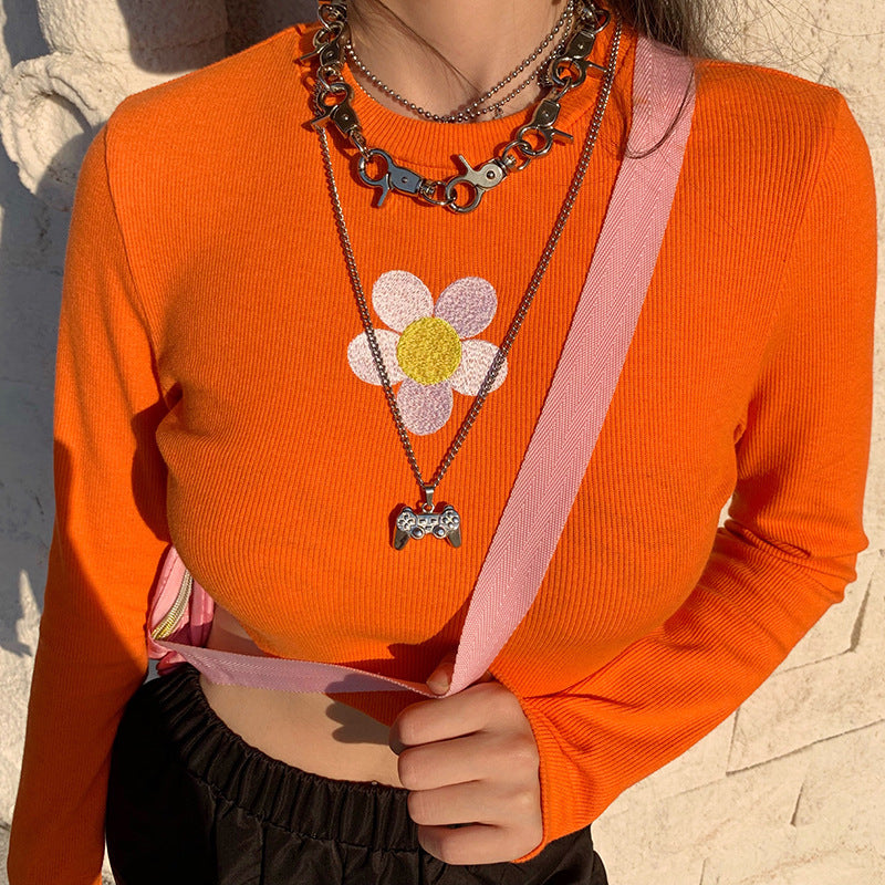 Knit bottoming shirt