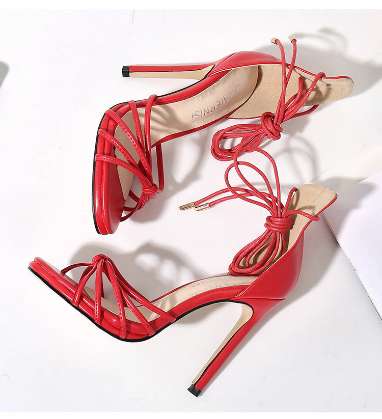 Fashion Sandals With Ankle Straps