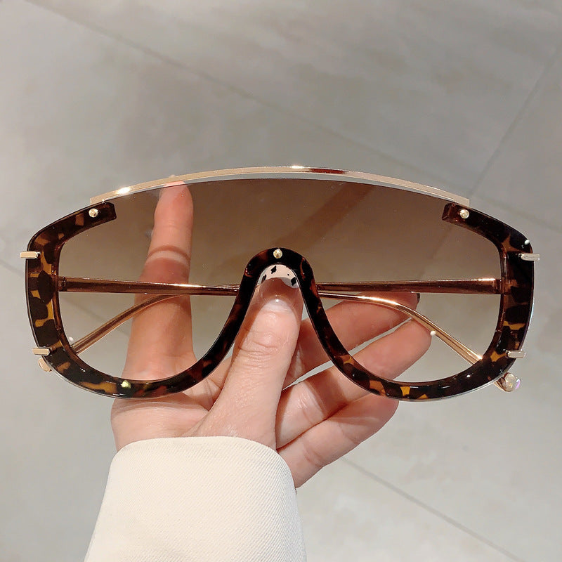 Colorful Personality One-piece Large Frame Fashionable Sunglasses