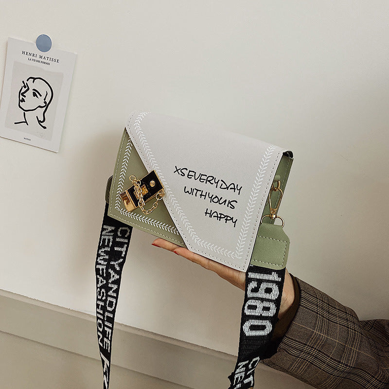 Wide shoulder strap letter shoulder bag