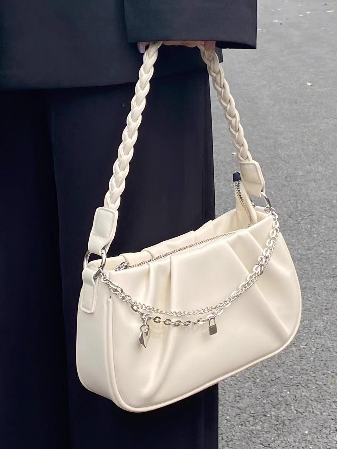 Women's Commute Minimalist Versatile Handheld New Niche Fang Yun Bag