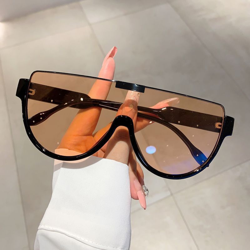 Women's Retro Personalized New One-piece Glasses