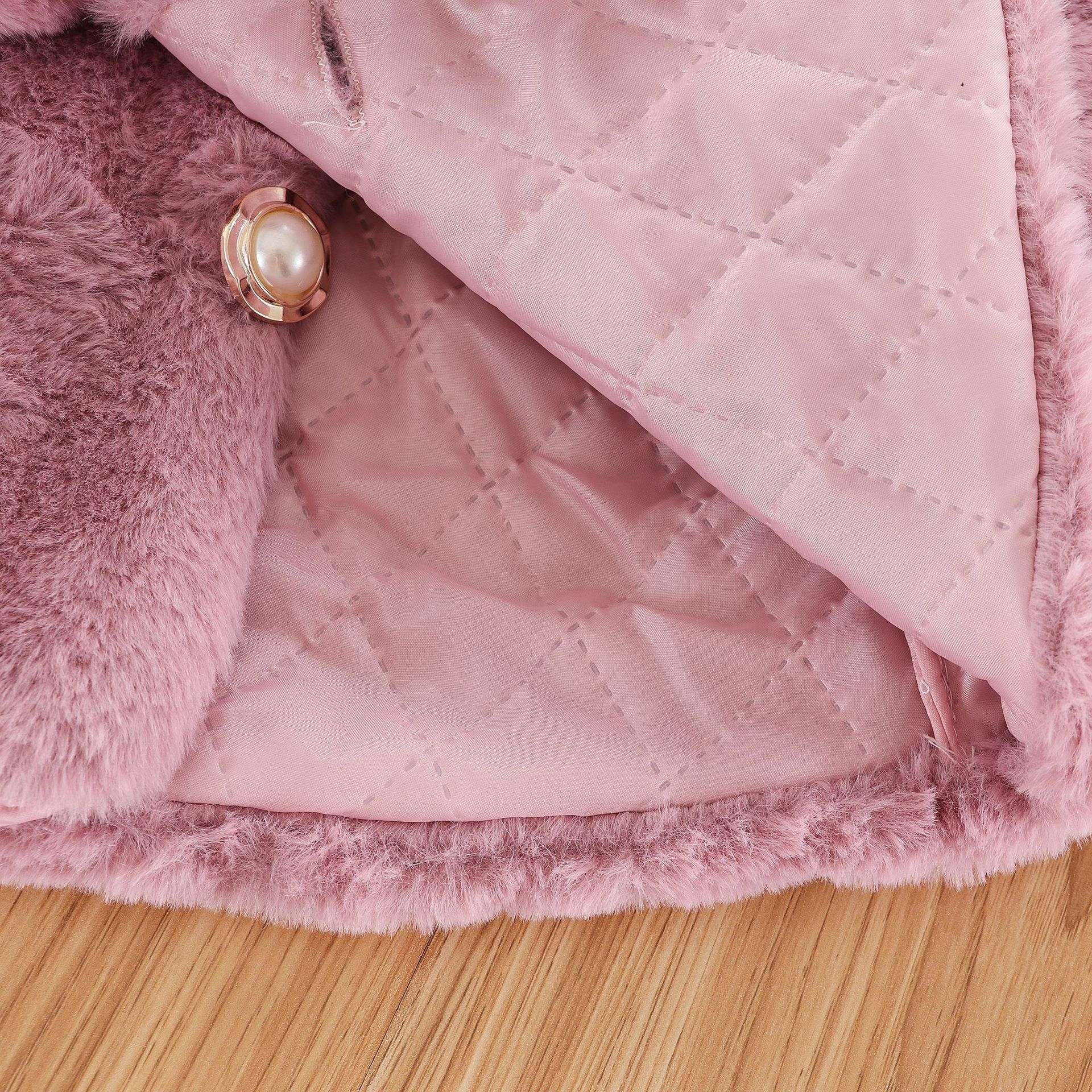 Children's Clothing Warm Sweet And Cute Short Cloak