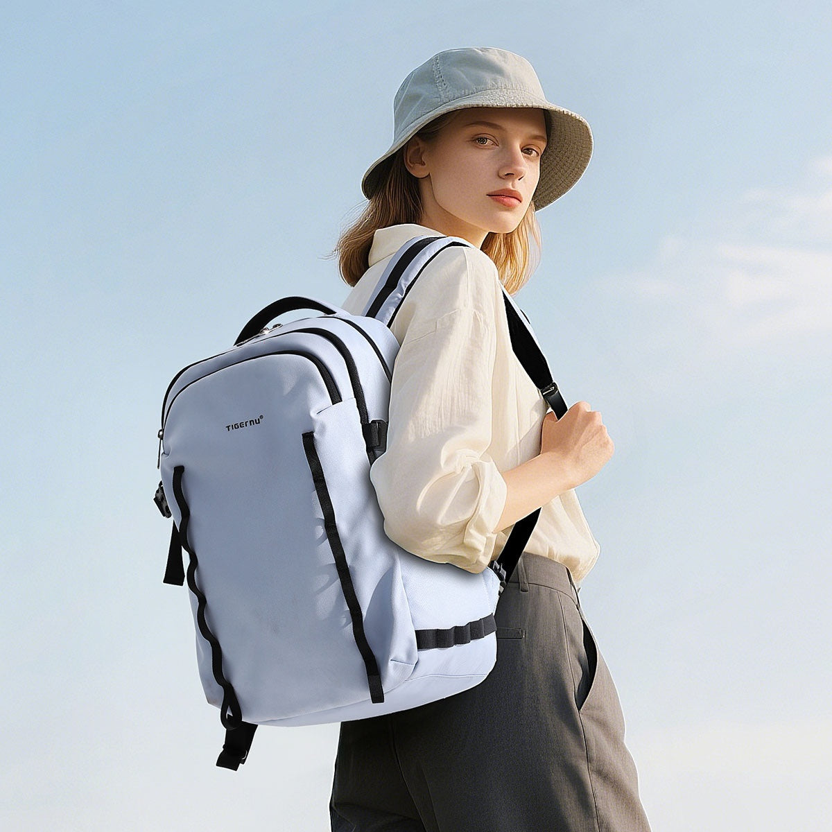 Sports Large Capacity Travel Lightweight Waterproof Backpack