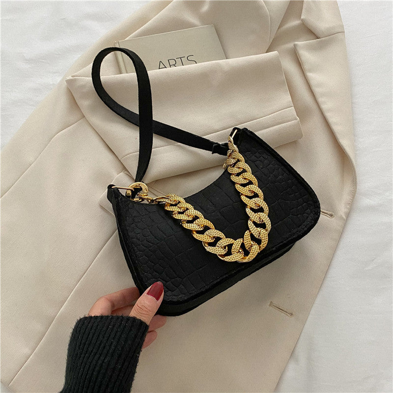 Popular Solid Color Women's Western Style One Shoulder Leisure Messenger Bag