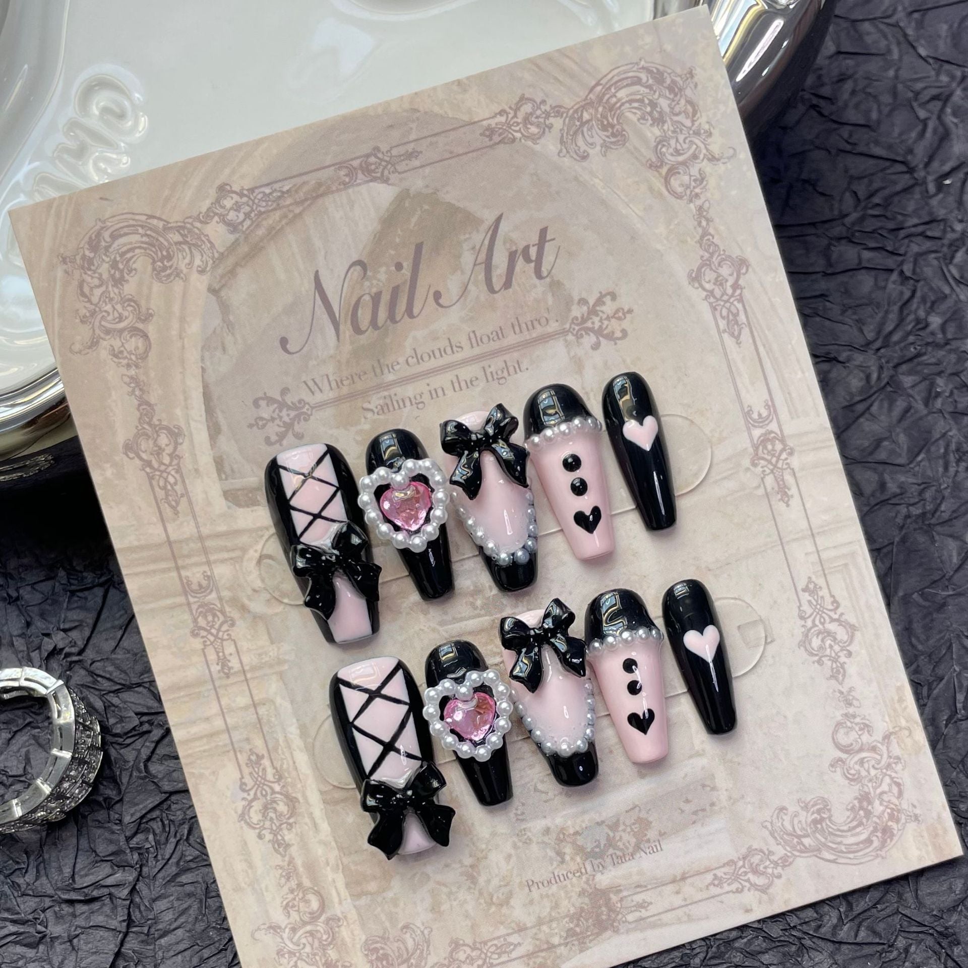 Handmade Blac Peach Heart World Hand Nail Sticker