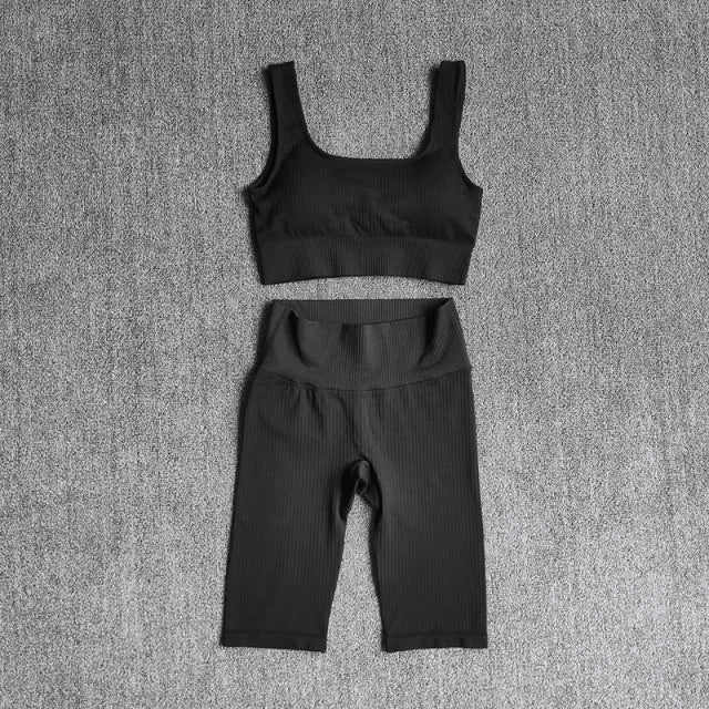 Seamless Women Yoga Set Sports Bra Shorts