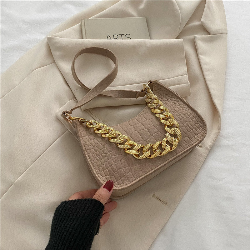 Popular Solid Color Women's Western Style One Shoulder Leisure Messenger Bag