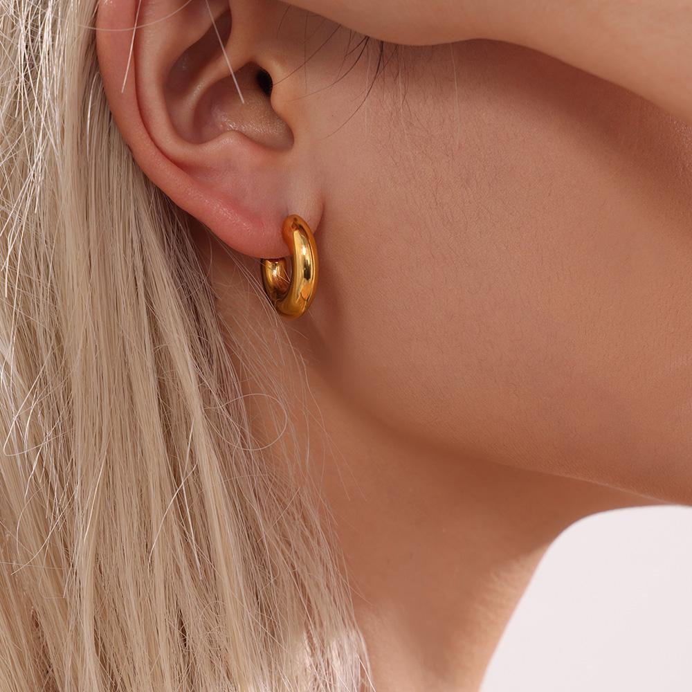 Elegant Minimalist Style C-shaped Earrings French 18K Gold Plating Elegant Ring Glossy Earrings