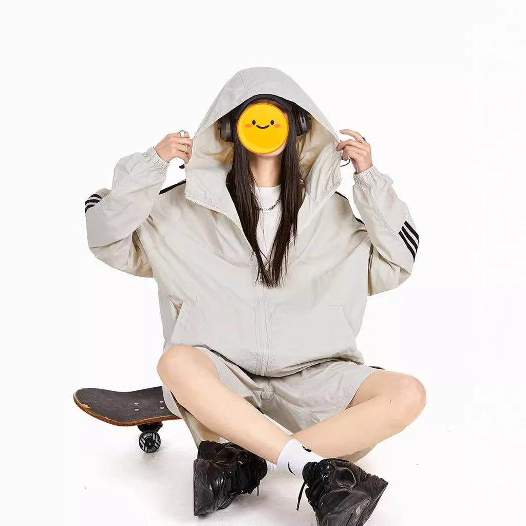 Striped Minimalist Lightweight Breathable Jacket Loose Shorts Suit Men