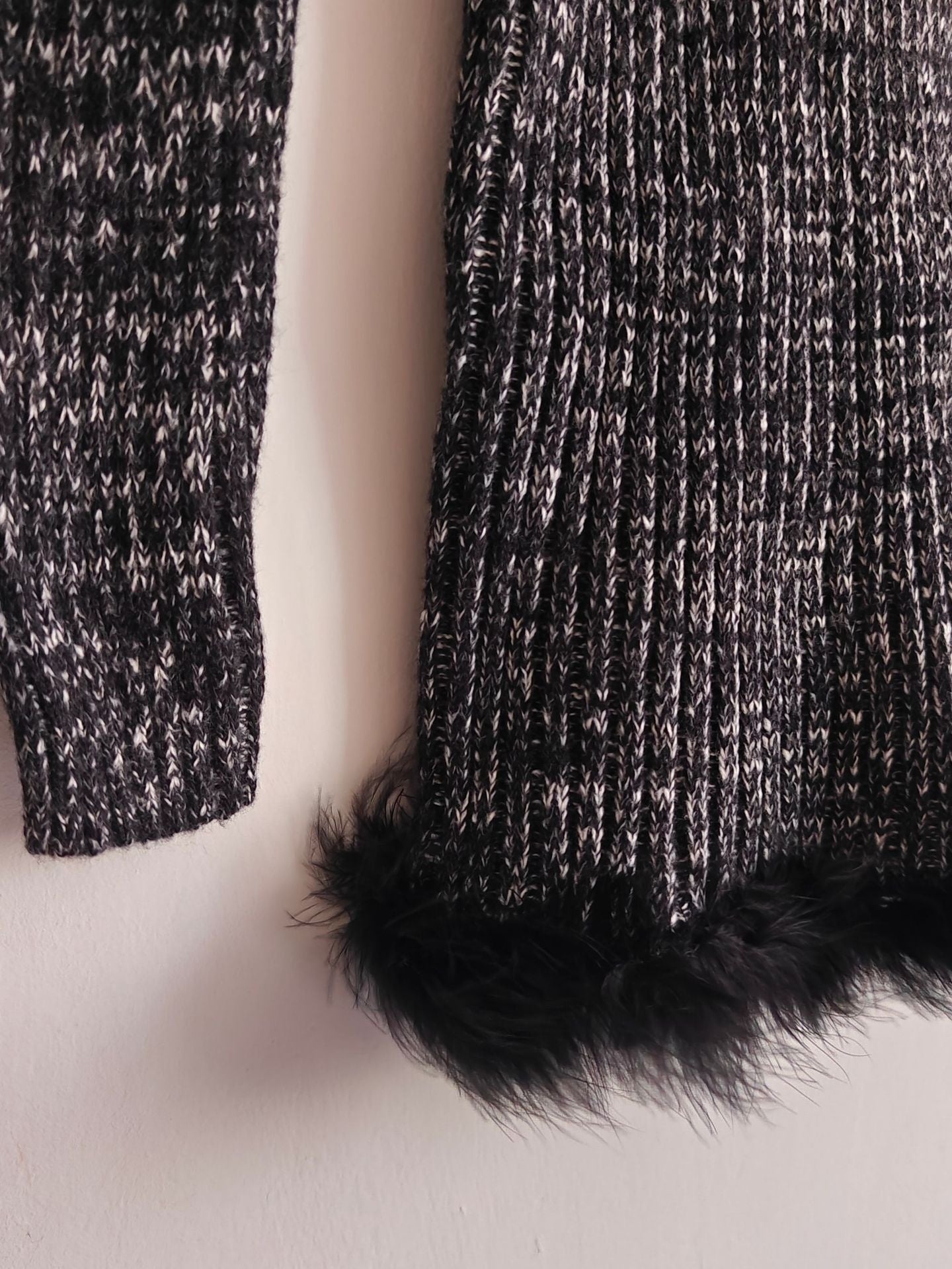 Knitwear Hip Skirt Black Mock-neck Sweater
