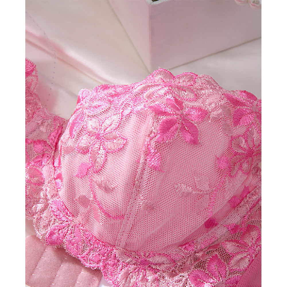 Fashion Personalized Embroidered Lace Underwear Suit